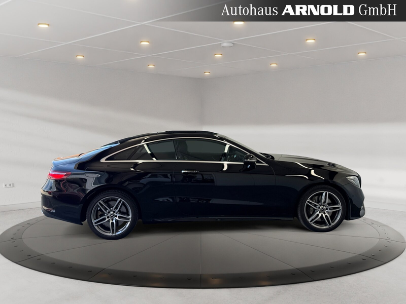 Mercedes-Benz E 400 E 400 4M Coupé AMG-Line 360° PanoD. MULTIBEAM ! — photo 5