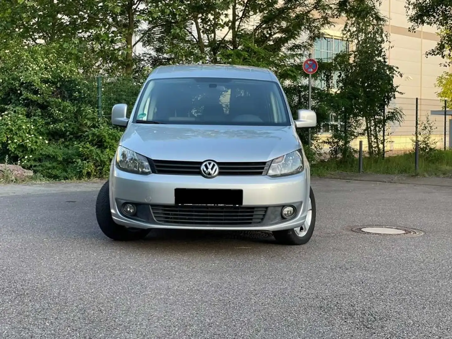 Volkswagen Caddy Caddy Kombi 1,6 TDI DSG DPF Silber - 2
