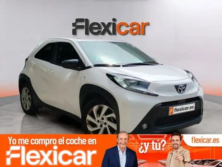 Toyota Aygo X Cross 1.0 Chic CVT 2024