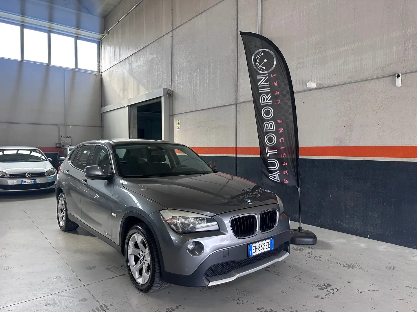 BMW X1 X1 E84 sdrive18d Gris - 1