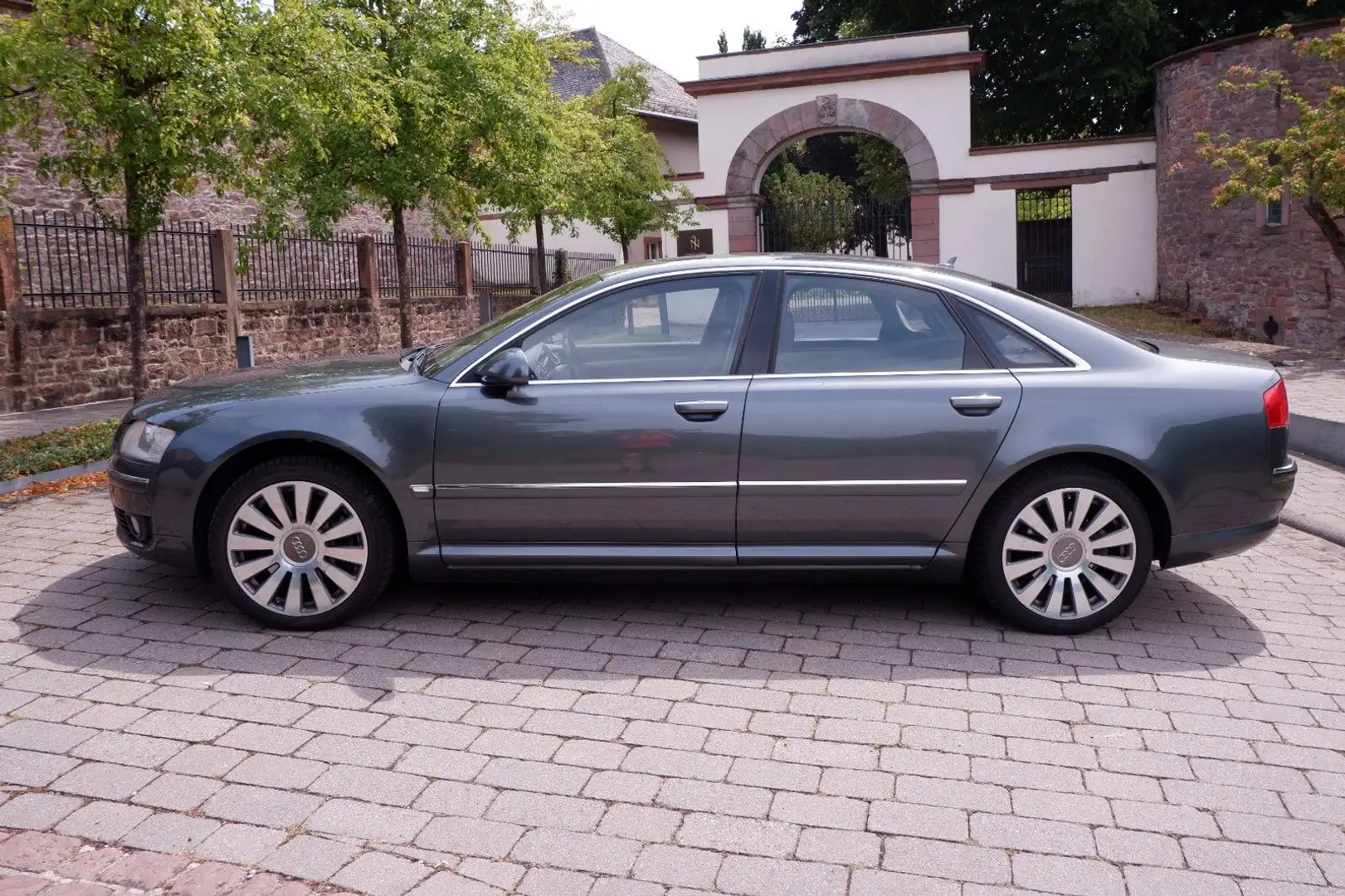 Audi A8 4.2 TDI quattro Gris - 2