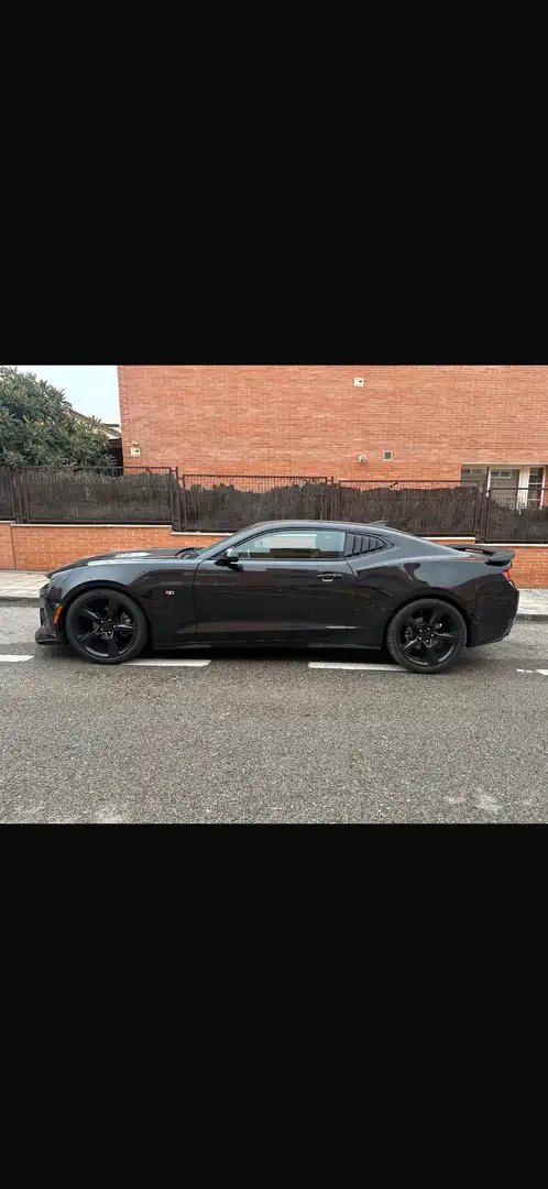 Chevrolet Camaro Coupé - 2