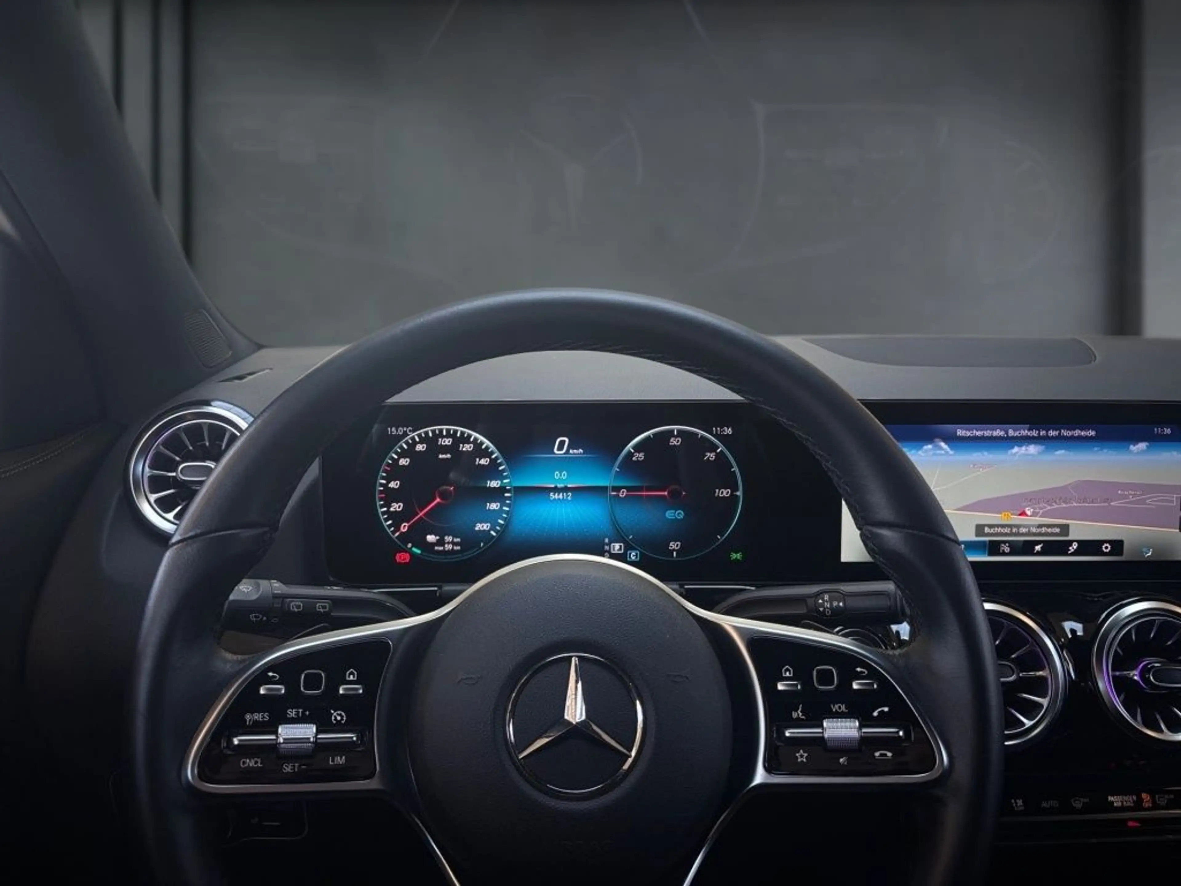 Mercedes-Benz EQA 250 MBUX+Progressive+Ambiente+CarPlay+KAMERA — photo 8
