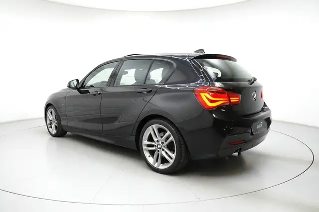 BMW 1 Series view 8