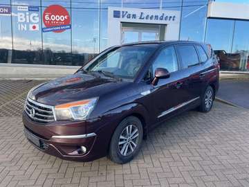 Rodius 2.0 SV200e-XDi 2WD Crystal