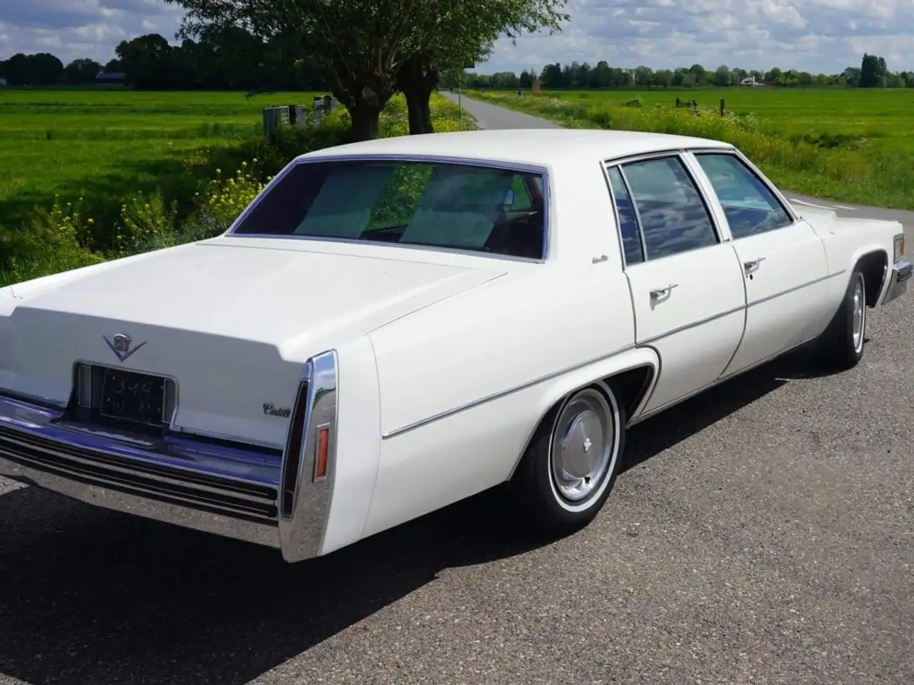 Cadillac Deville, foto 3