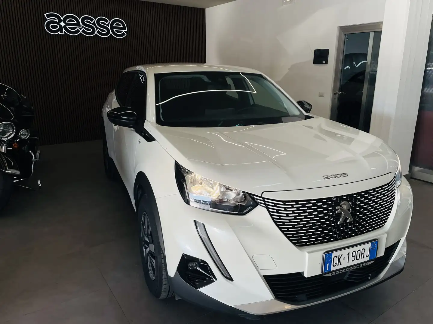 Peugeot 2008 2008 motore elettrico 136 CV Active Pack Bianco - 2