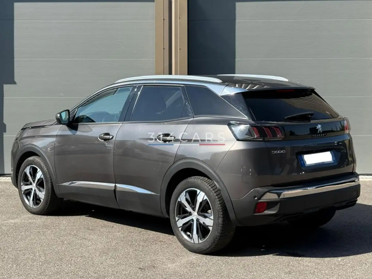 Peugeot 3008 1.5 BlueHDi - 130 - BV EAT8 Allure Gris - 2