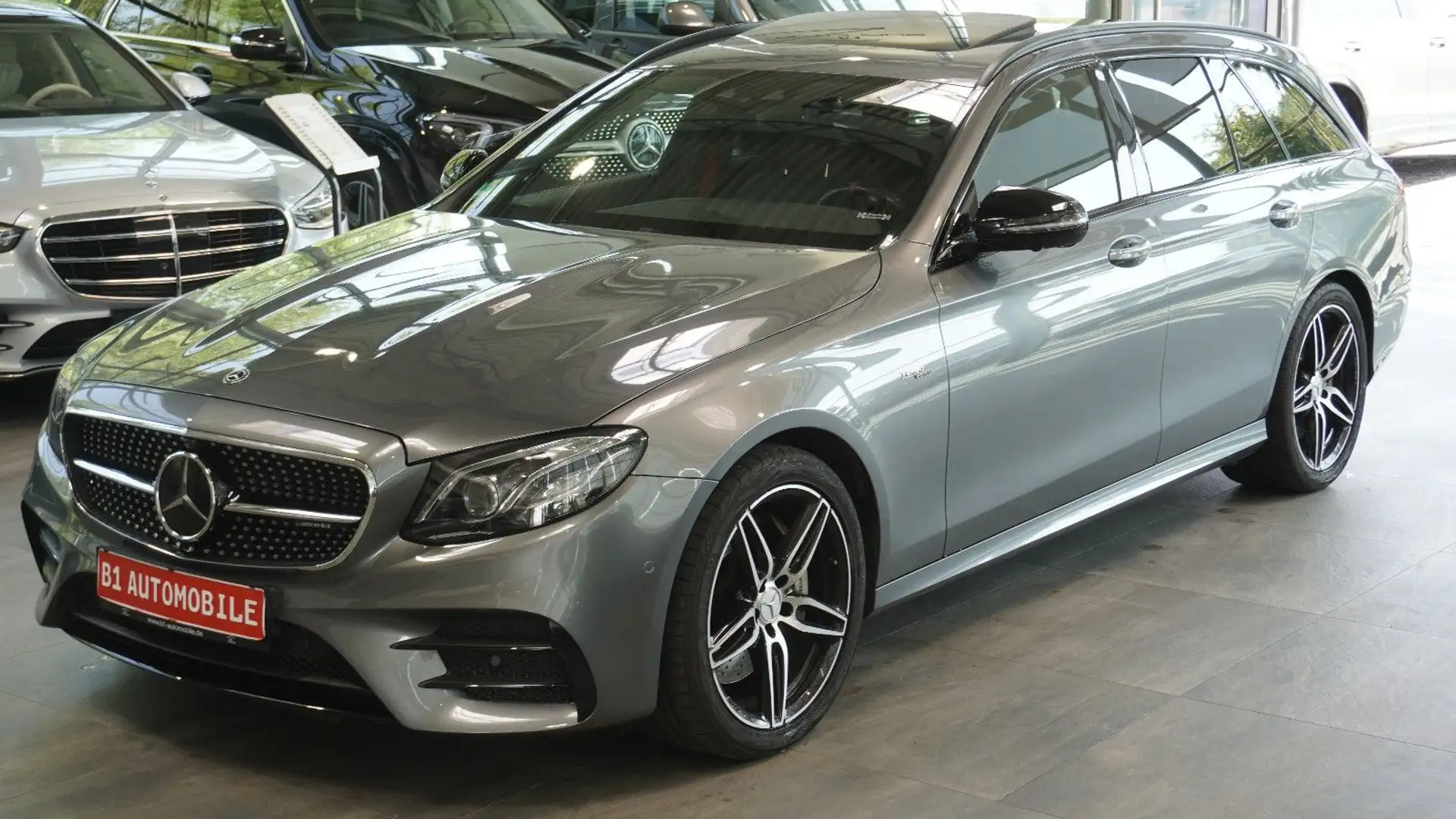 Mercedes-Benz E 53 AMG T 4Matic+*NIGHT*PANO*360°KAM*BURM*LED Gris - 1