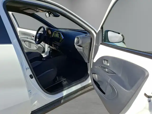 Toyota Aygo X view 12