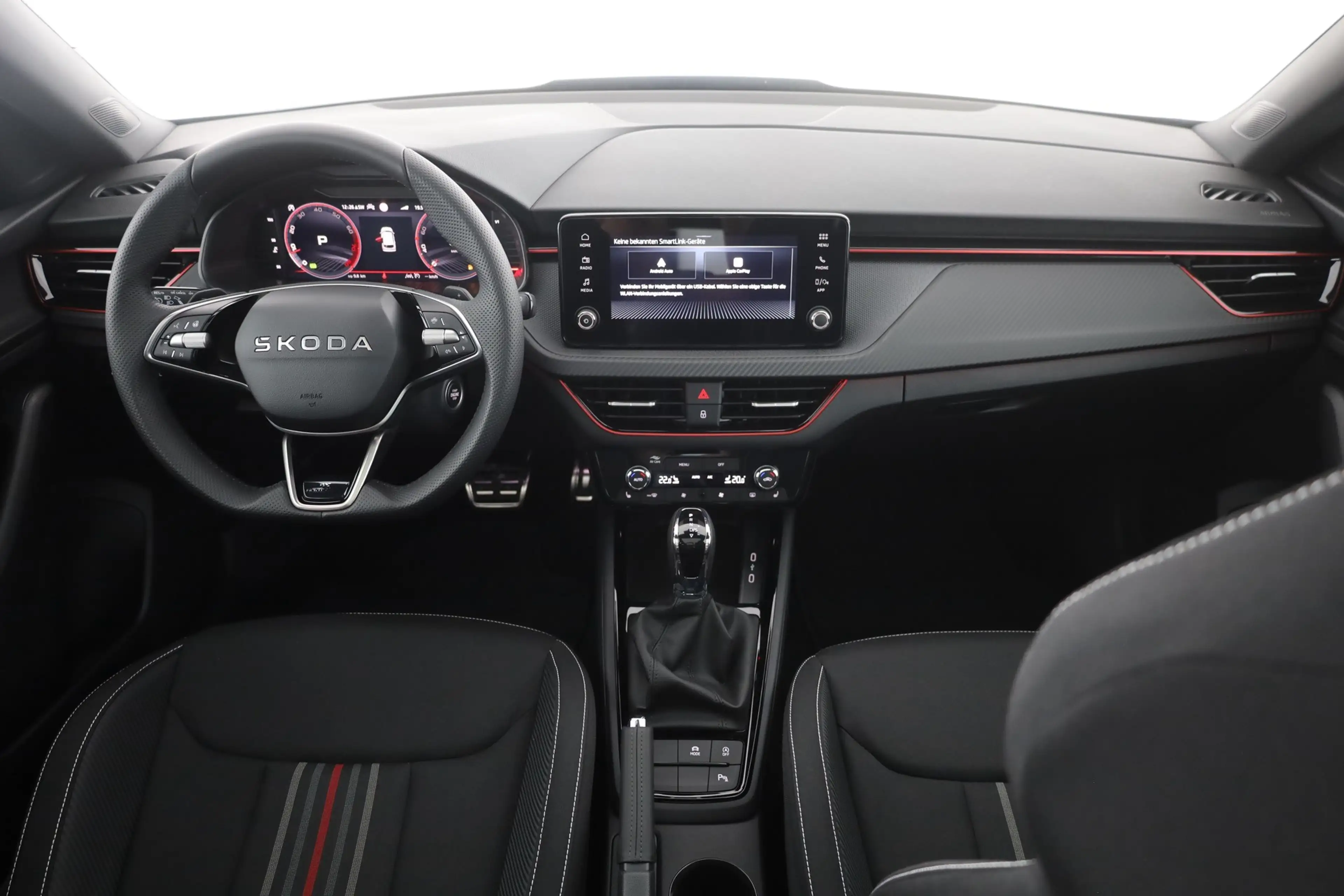 Skoda Kamiq Monte Carlo 1.5 TSI DSG LED Kamera AHK — photo 9