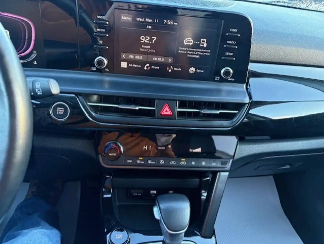 Kia Seltos снимка Kia Seltos