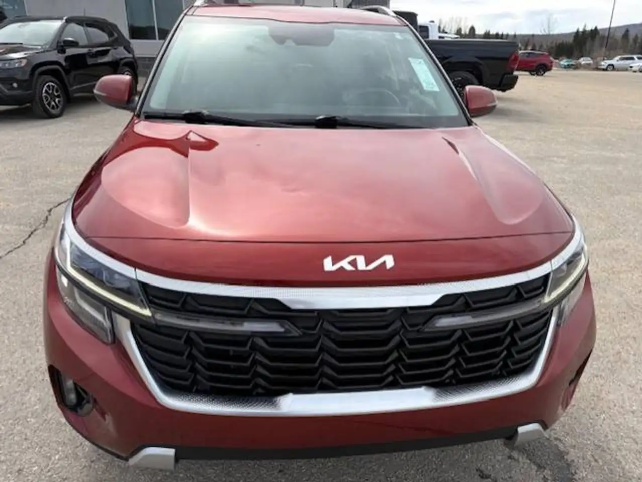 Kia Seltos снимка Kia Seltos