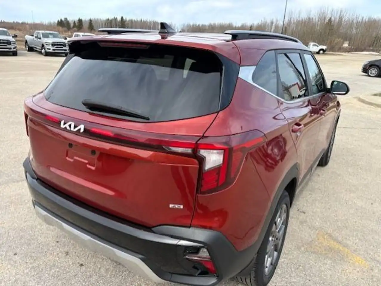 Kia Seltos снимка Kia Seltos