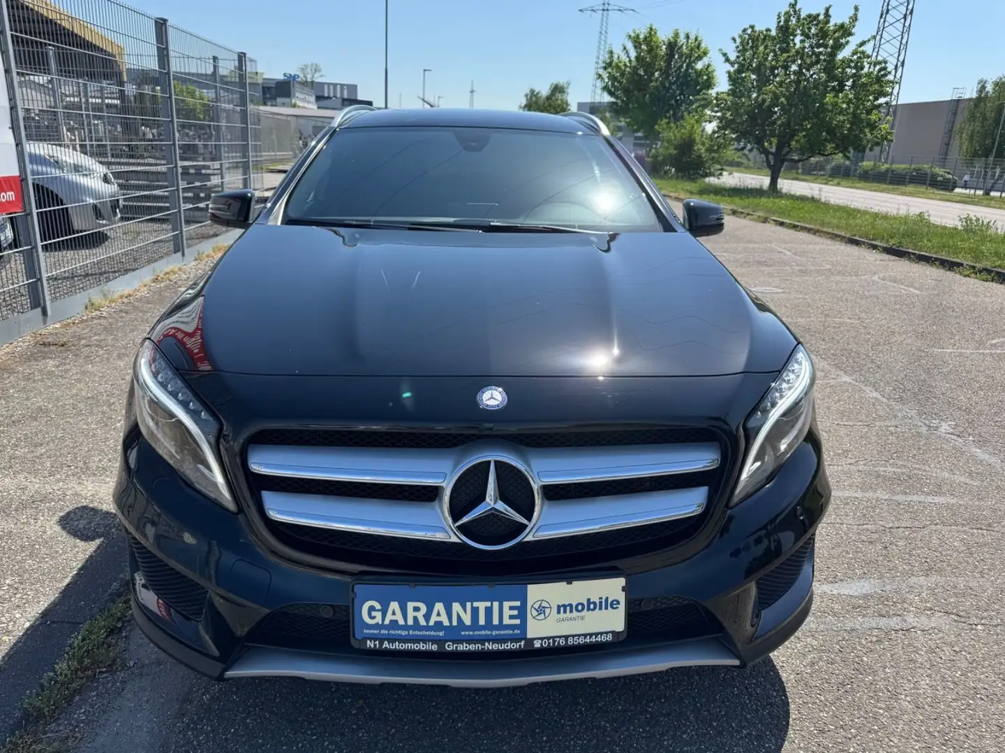 Mercedes-Benz GLA 200 AMG-Packet*Sitzheizung*Alcantara* Schwarz - 2