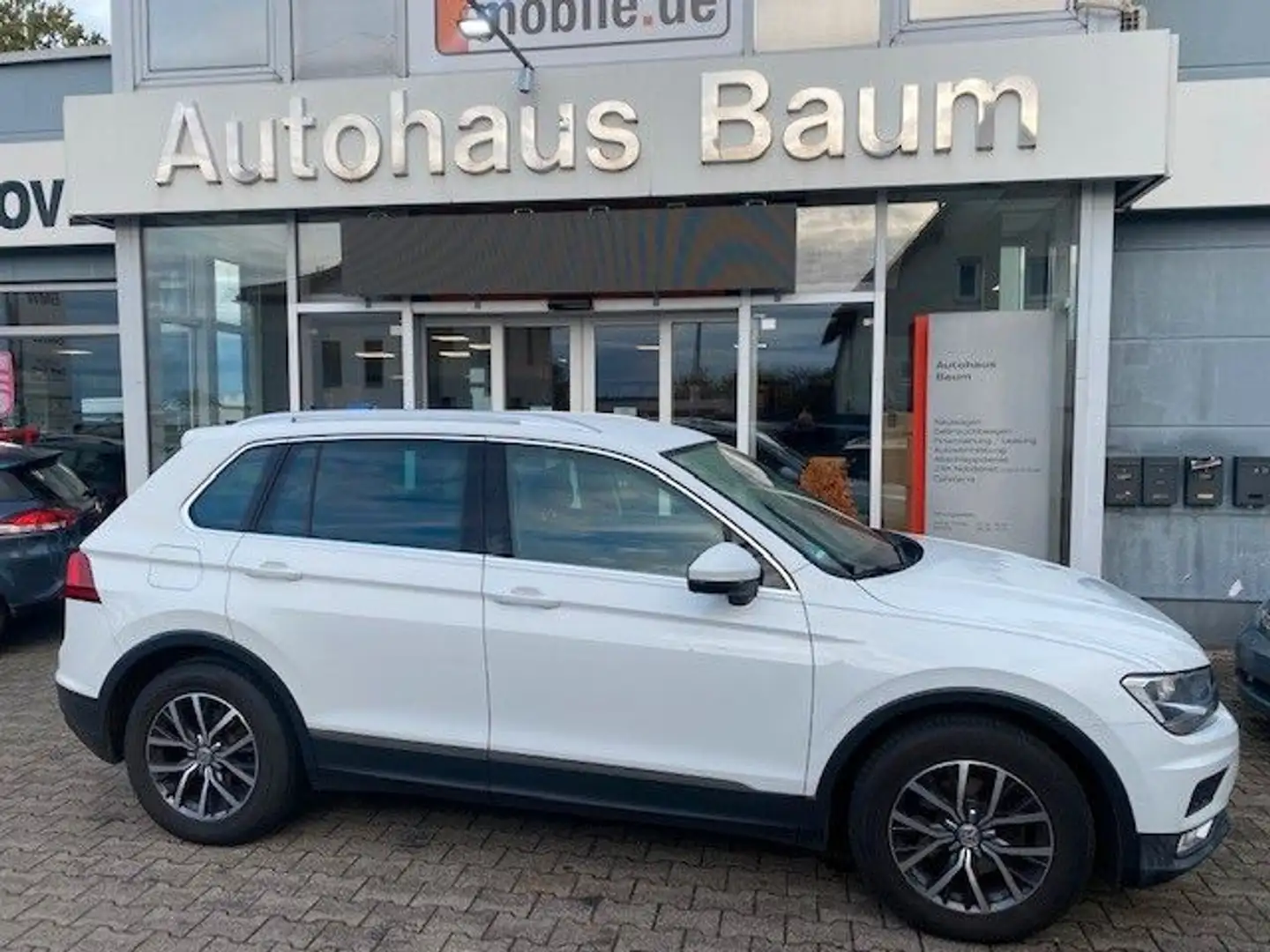 Volkswagen Tiguan Comfortline BMT/Start-Stopp Weiß - 1
