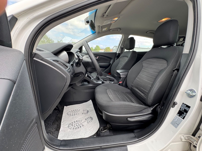 Hyundai iX35 FIFA World Cup Edition 2WD — photo 10