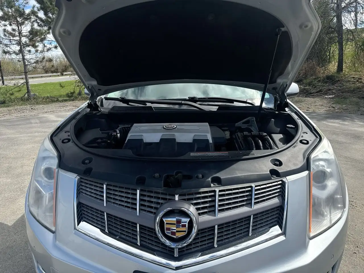Cadillac SRX снимка Cadillac SRX