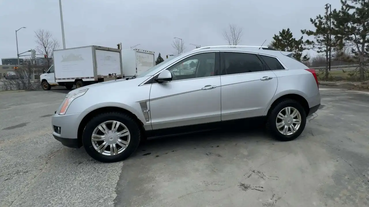 Cadillac SRX снимка Cadillac SRX