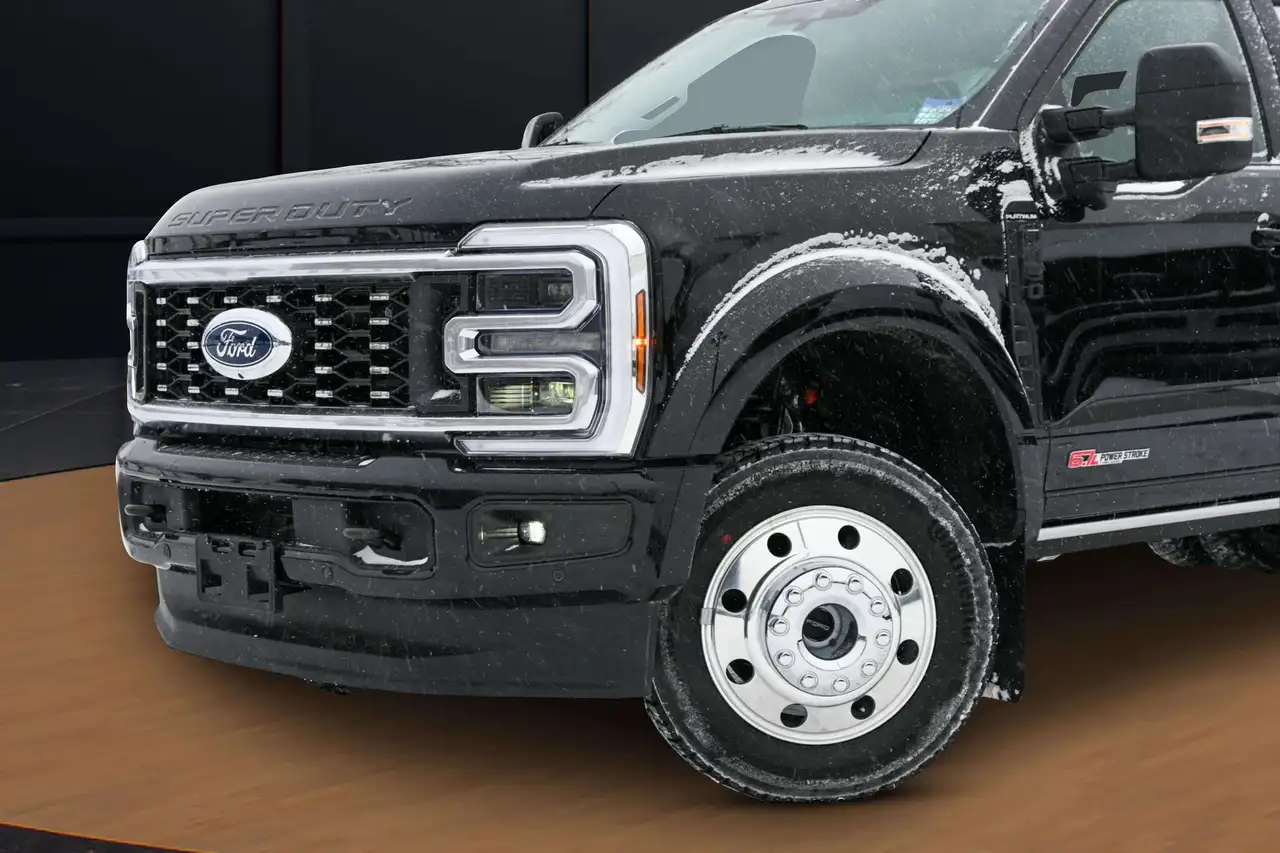 Ford F-450 Super Duty снимка Ford F-450 Super Duty