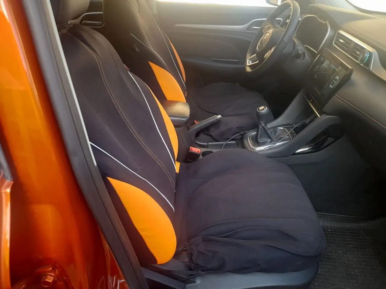 MG ZS Luxury 1.0 T GDI 15