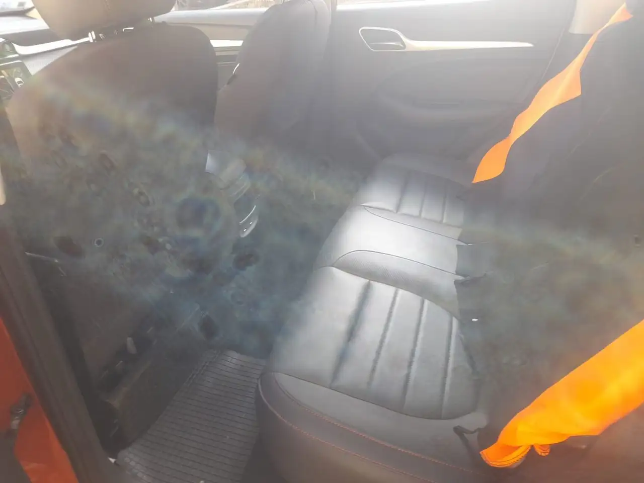 MG ZS Luxury 1.0 T GDI 17