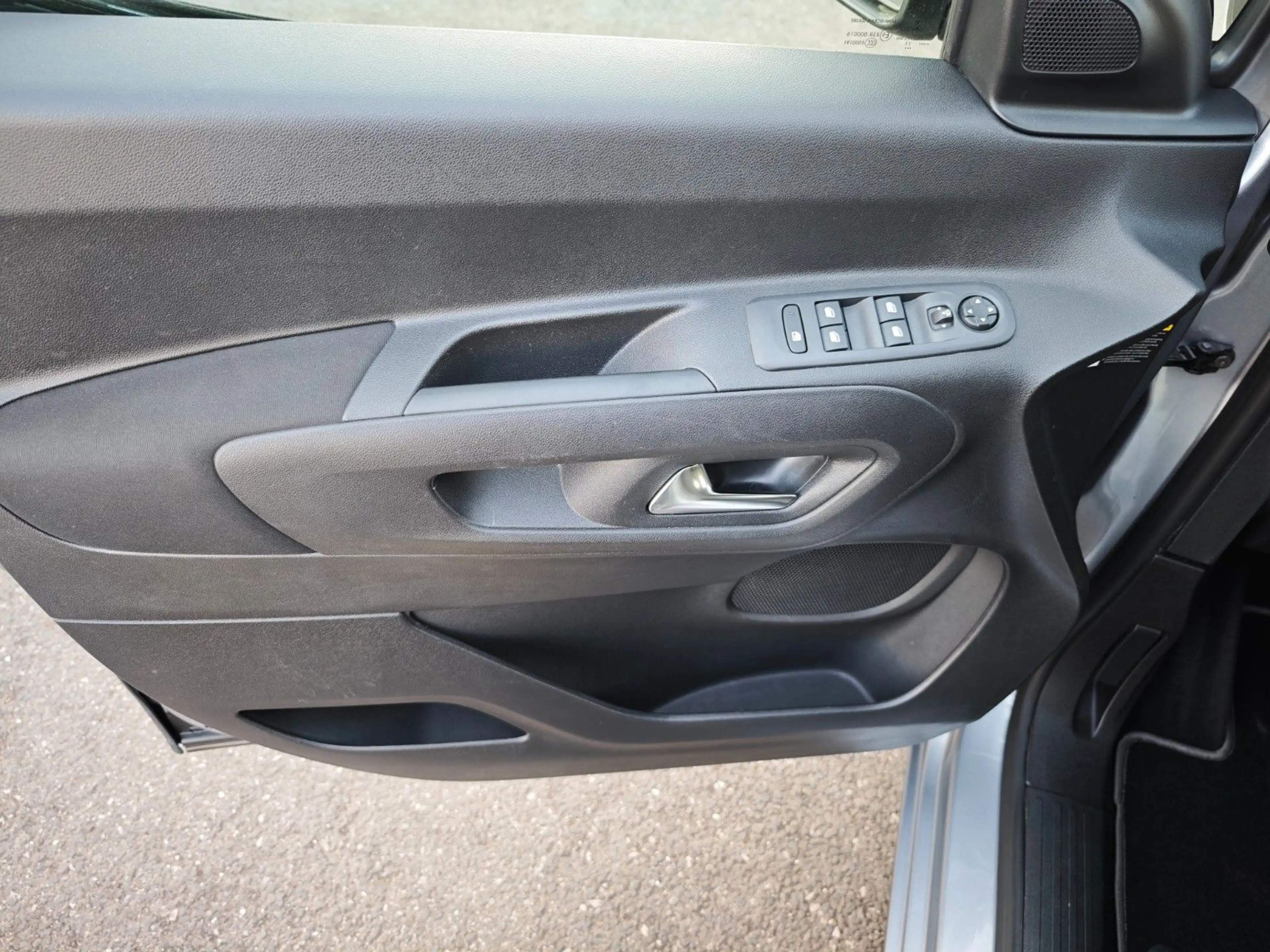 Opel Combo Life XL/L2 1.5 *Kamera*Klimaauto*Tempomat* — photo 9