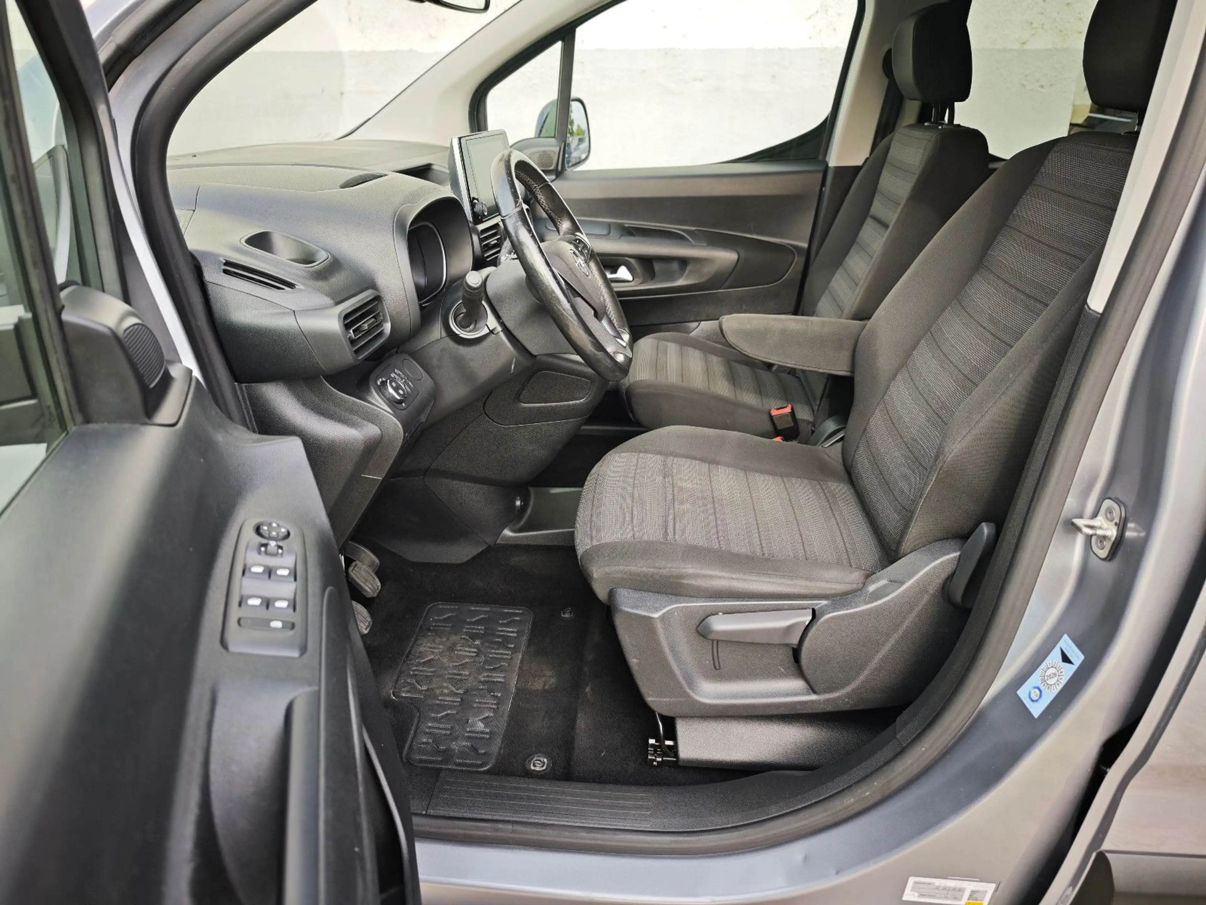 Opel Combo Life XL/L2 1.5 *Kamera*Klimaauto*Tempomat* — photo 10