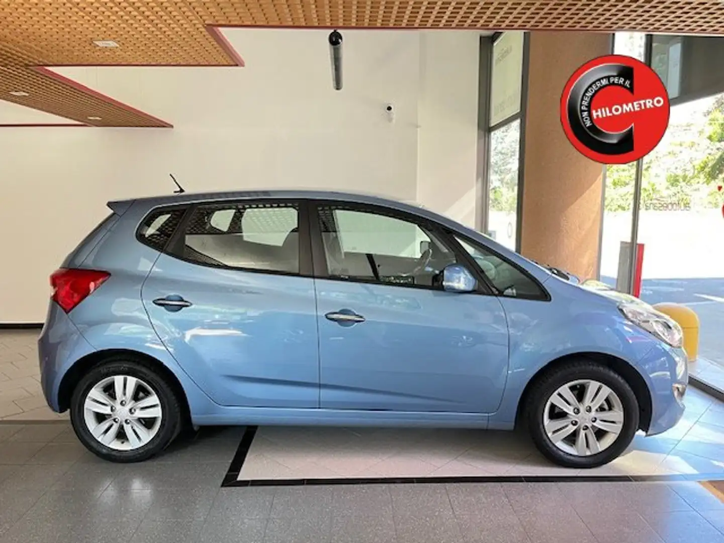 Hyundai iX20 1.4 Comfort 5P Bleu - 1