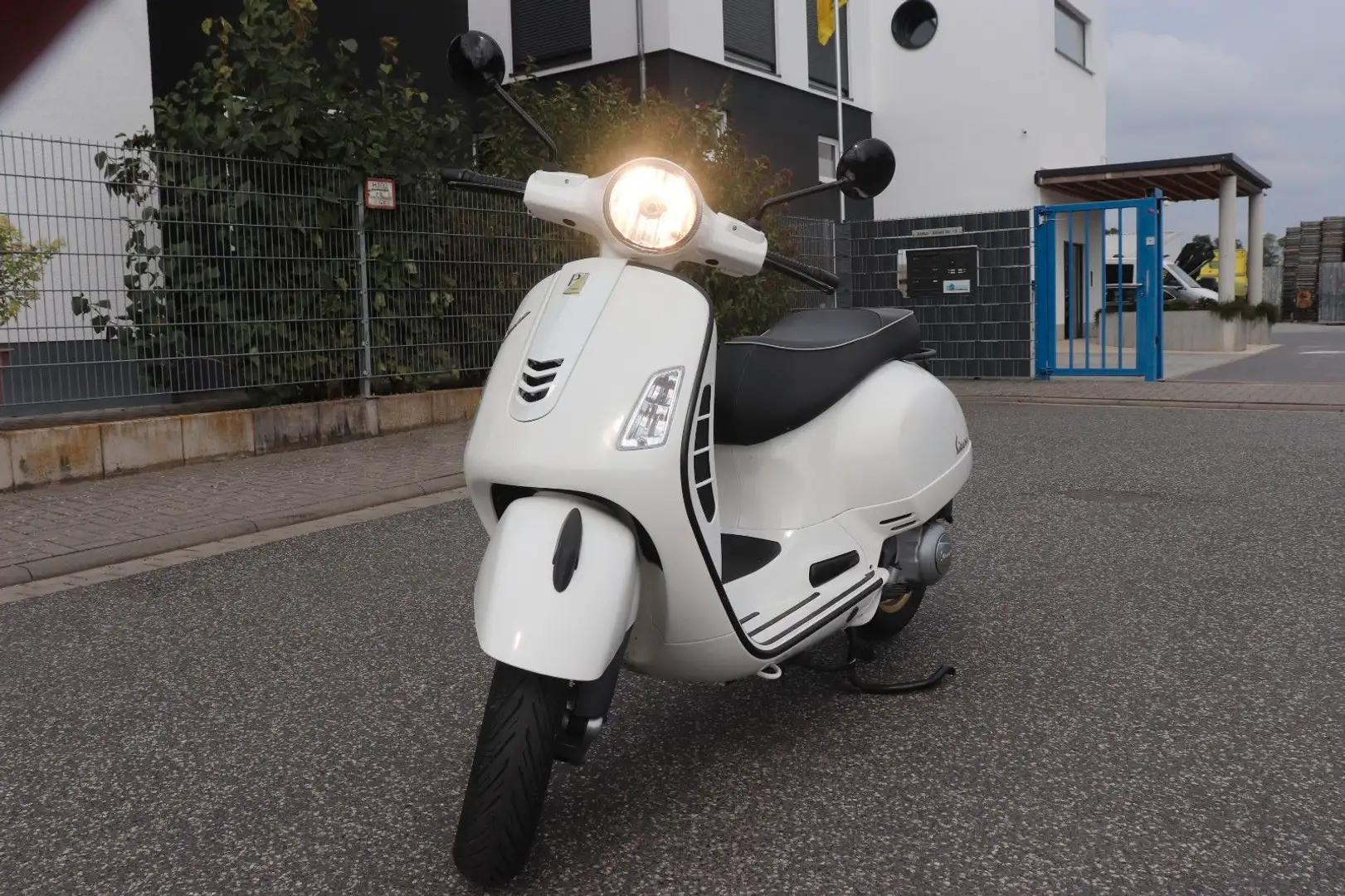 Vespa GTS 300 Super i.E Edition-Turismo-Bianco Nr. 002 Blanco - 1