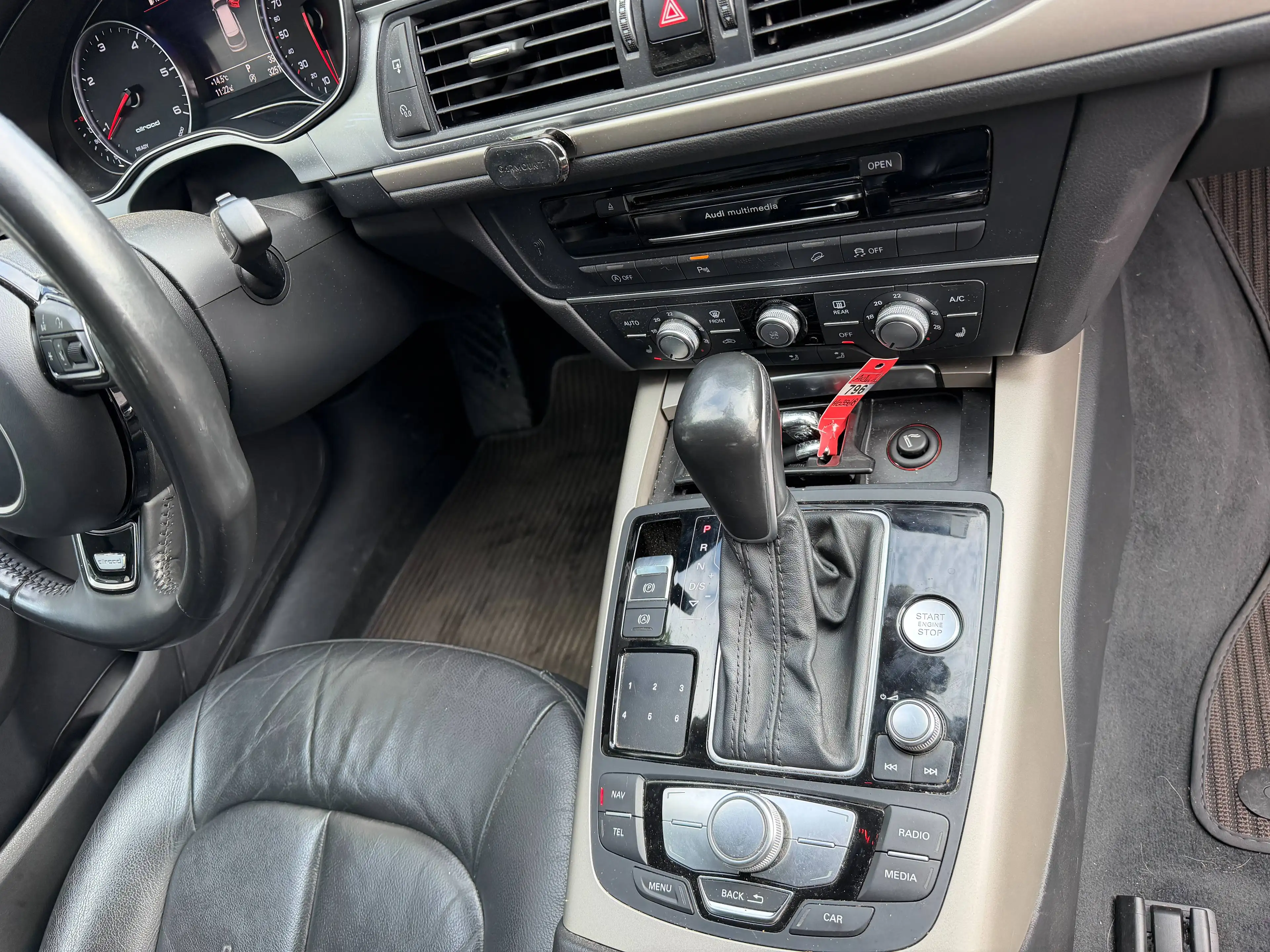 Audi A6 allroad 3.0 TDi V6 Quattro S tronic+BOITE AUTO+NAVI+CUIR+EU 6B — photo 11