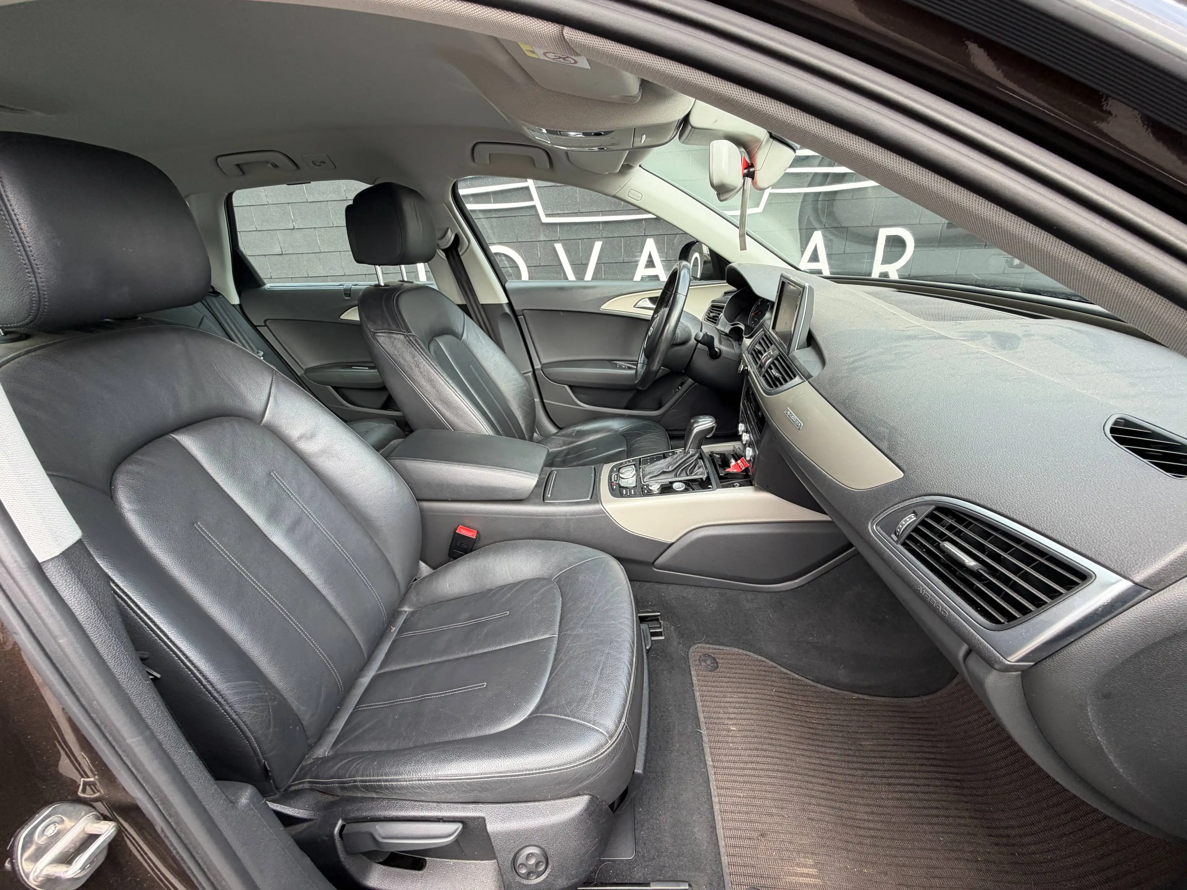 Audi A6 allroad 3.0 TDi V6 Quattro S tronic+BOITE AUTO+NAVI+CUIR+EU 6B — photo 8