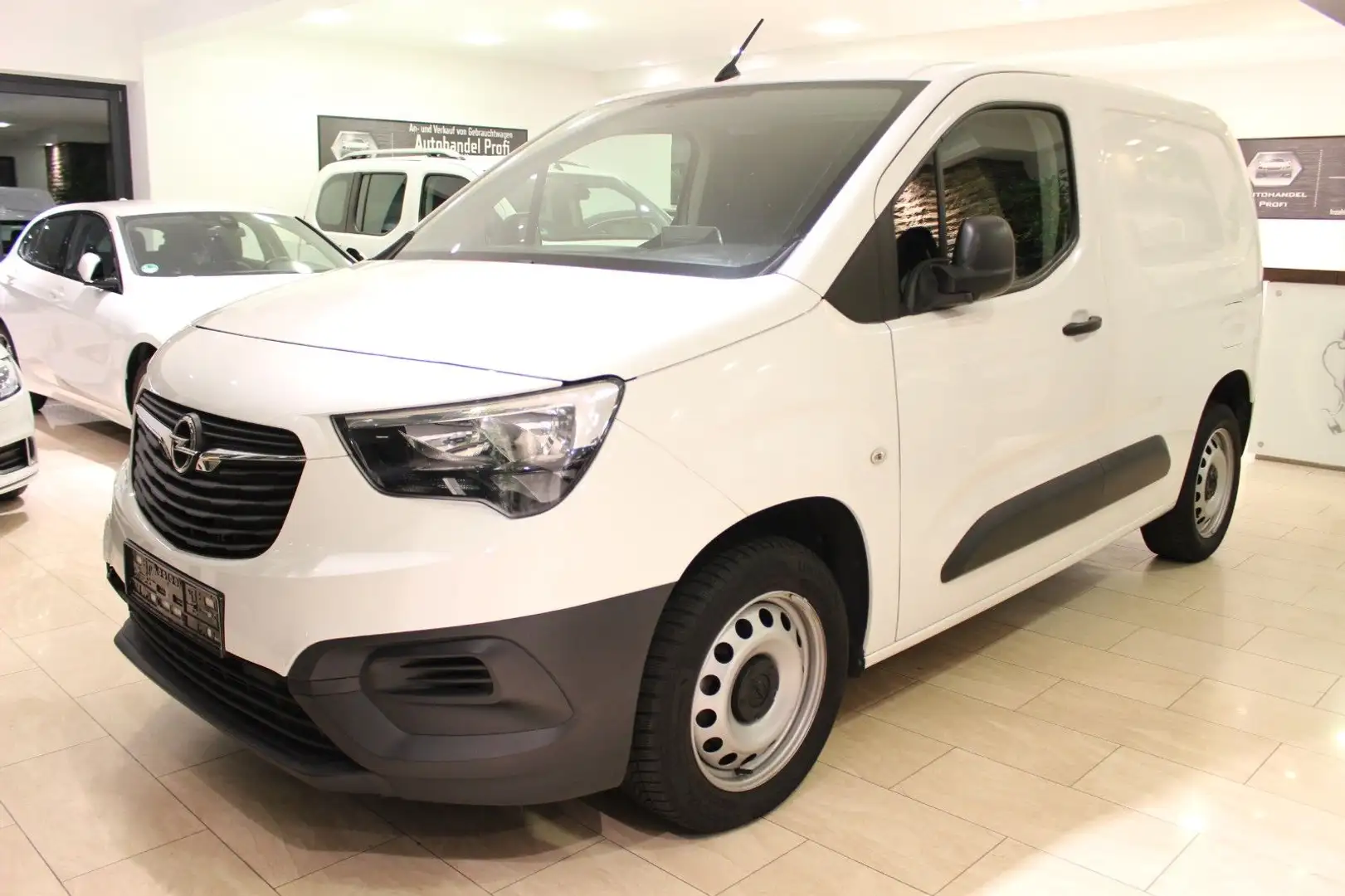 Opel Combo E Cargo Selection NAVI SH DE 19% MwSt. TOP Weiß - 1