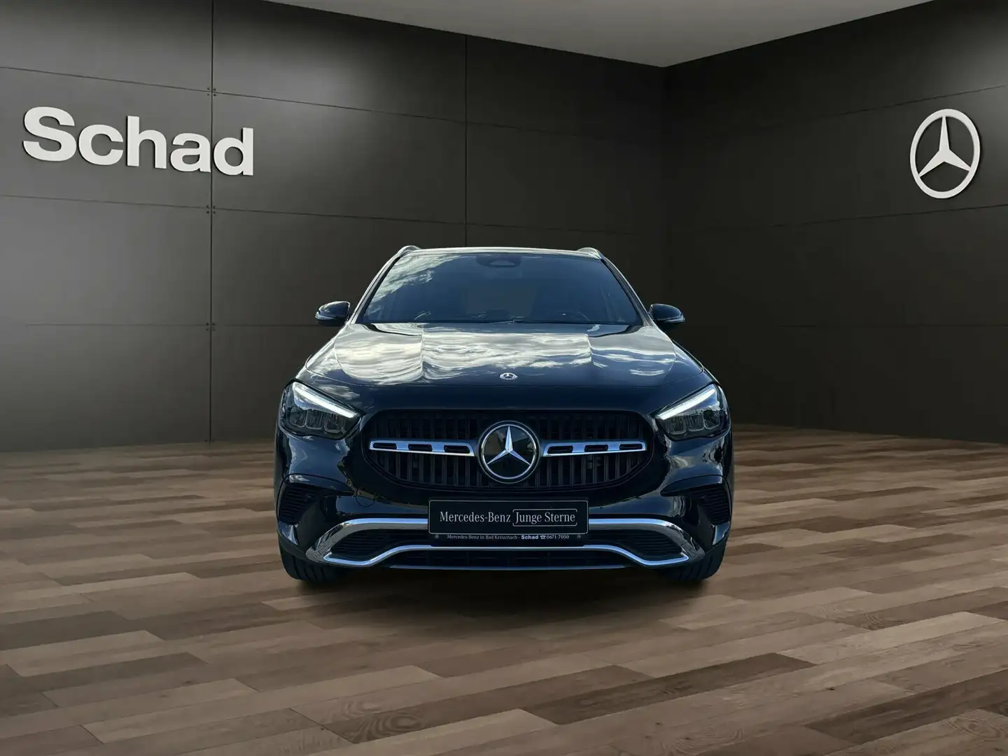Mercedes-Benz GLA 180 GLA 180 PROGR+MBUX+LED+KAM+EASY-P+ASSIST+CARPLAY Noir - 2