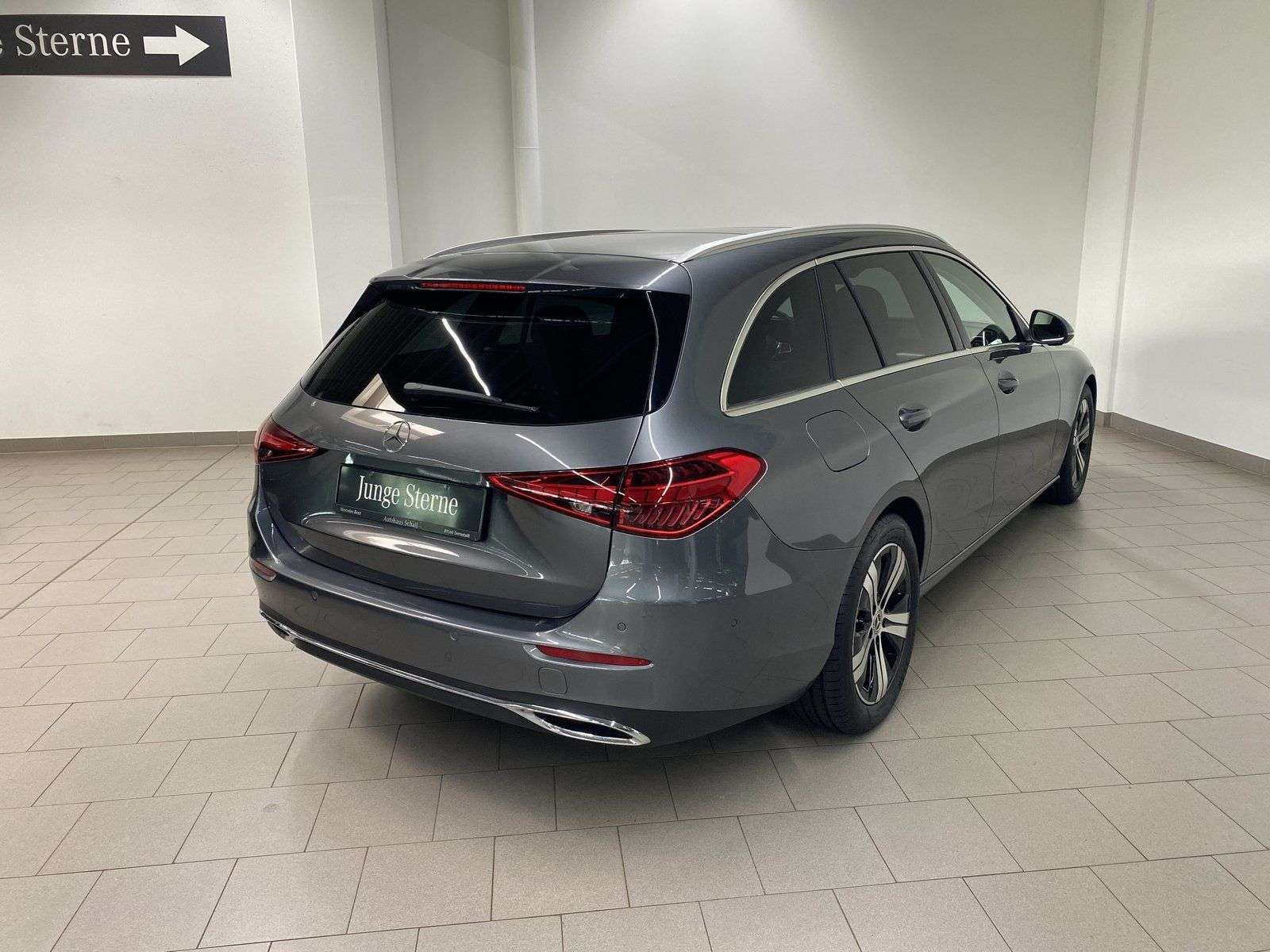 Mercedes-Benz C 180