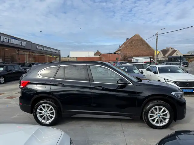 BMW X1 view 4