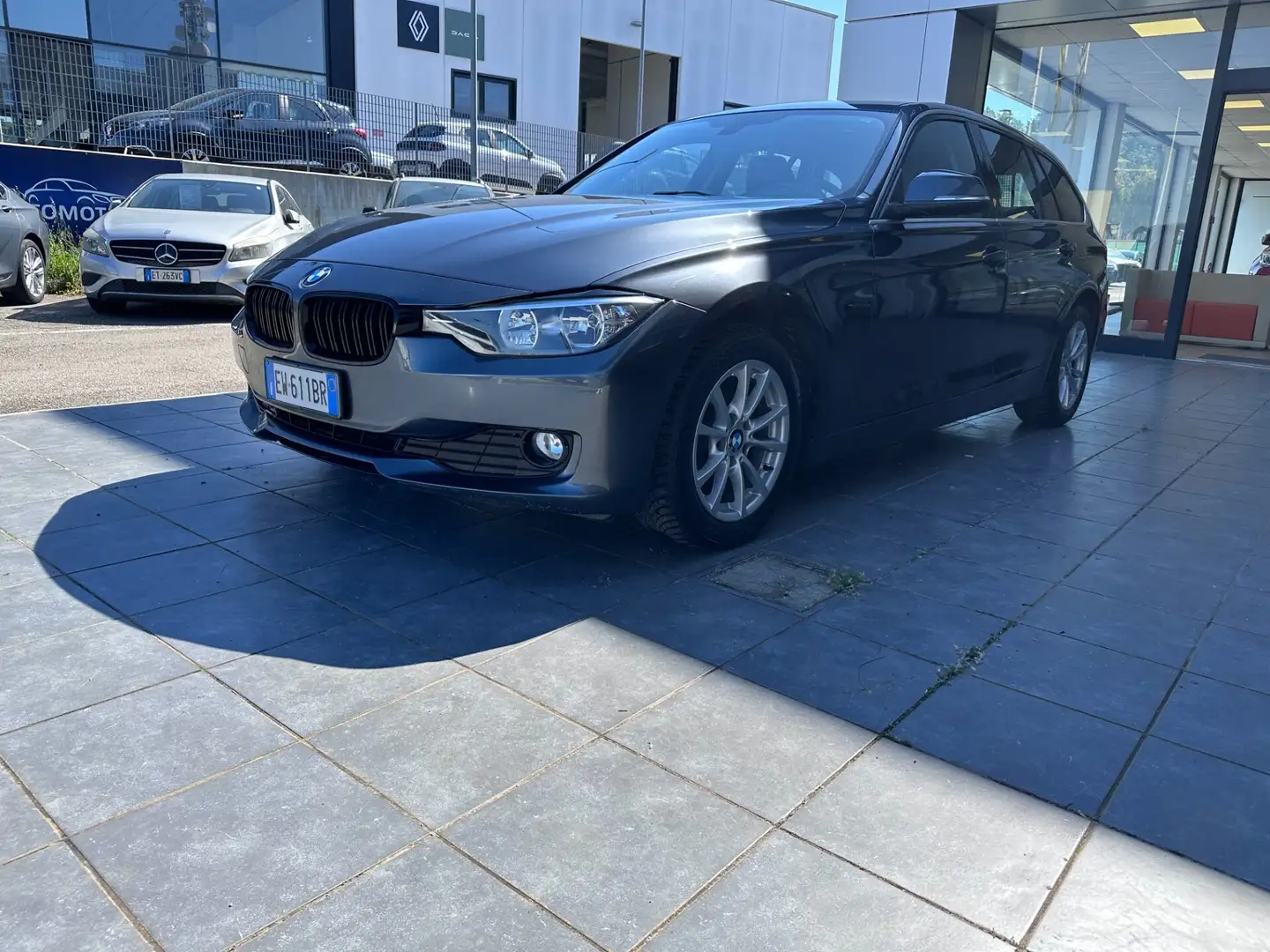 BMW 316 320d Touring Grijs - 1