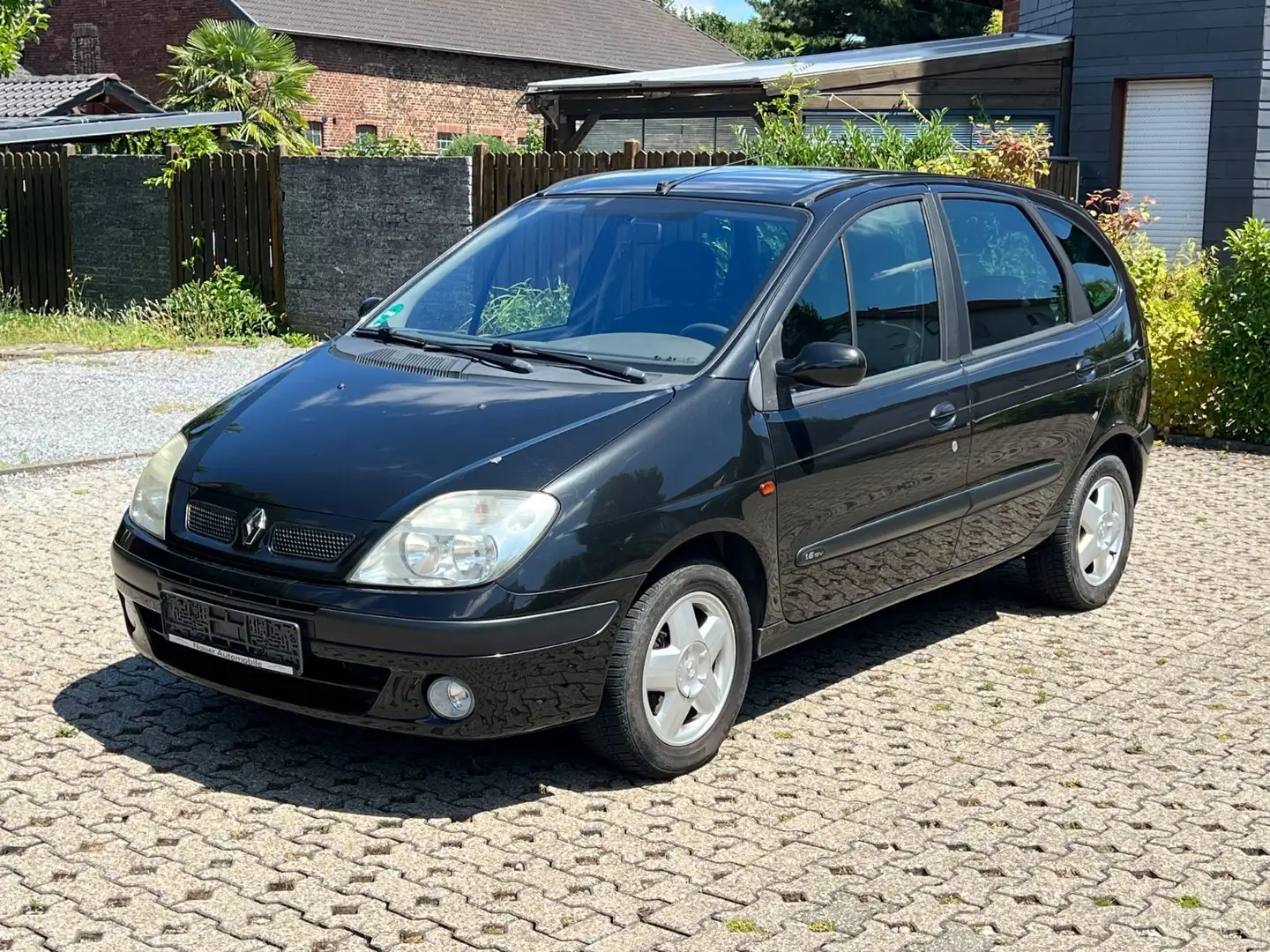 Renault Scenic 1.6 16V Tüv 08/26 Schwarz - 1