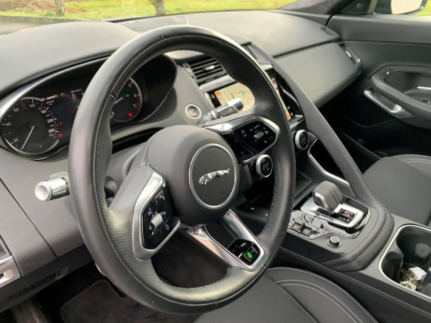 Jaguar E-Pace 200 ch AWD BVA R-Dynamic Flexfuel - 2