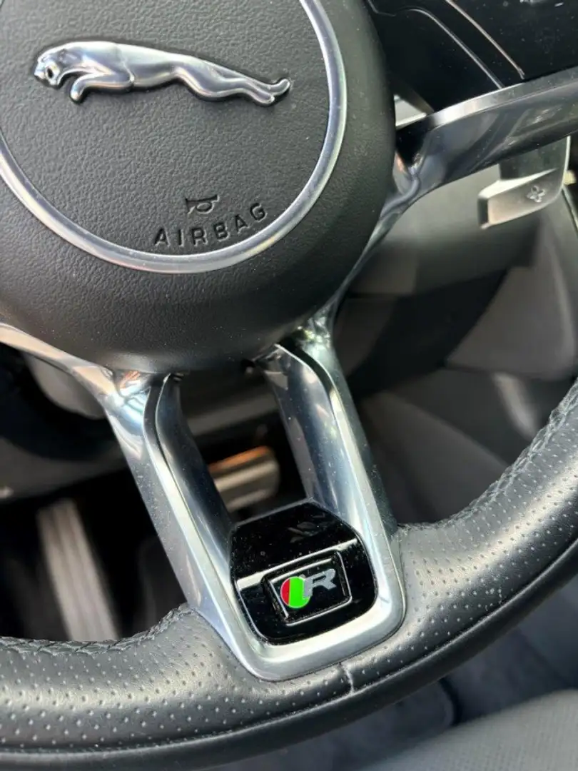 Jaguar E-Pace 200 ch AWD BVA R-Dynamic Flexfuel - 2