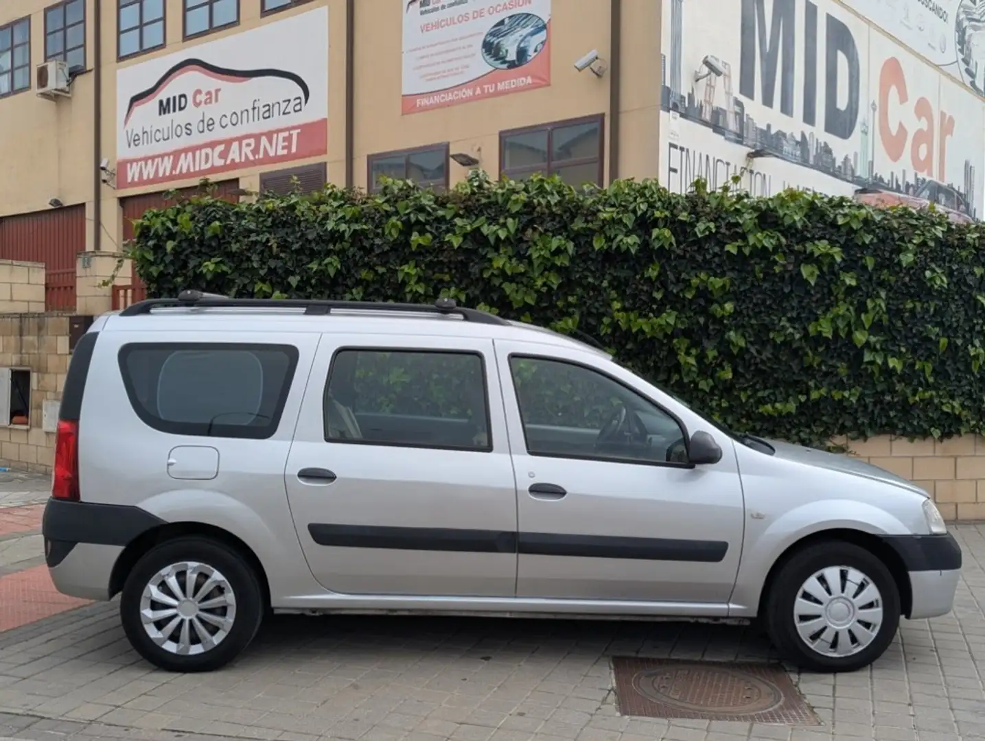Dacia Logan Break 1.5dCi Ambiance 7pl.85 Gris - 2