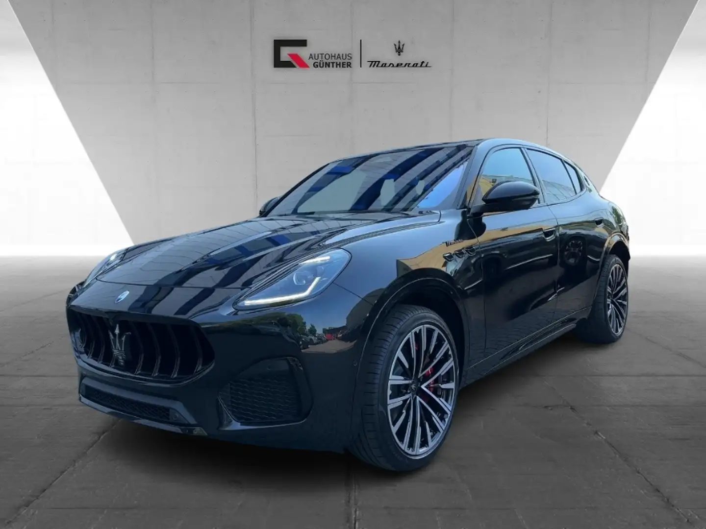 Maserati Grecale Modena MY25 330PS-PANO-360-21 Zoll-5J. GA Black - 1