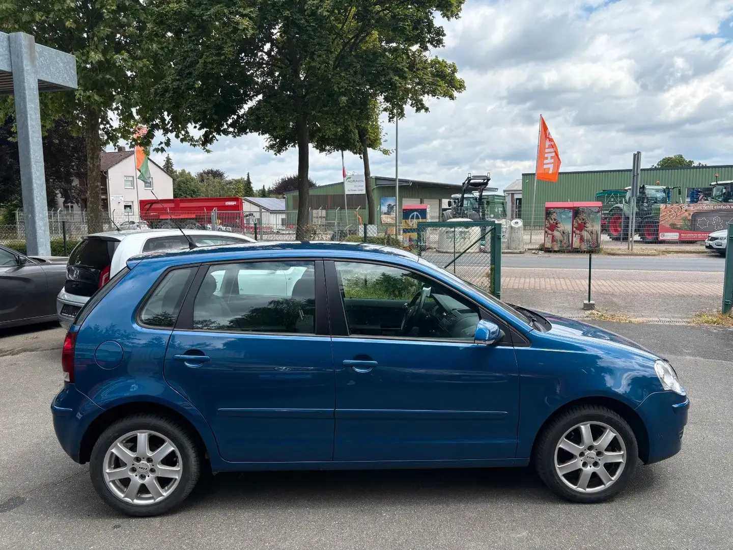 Volkswagen Polo IV Comfortline **KLIMA**5 TÜREN**... Blau - 2
