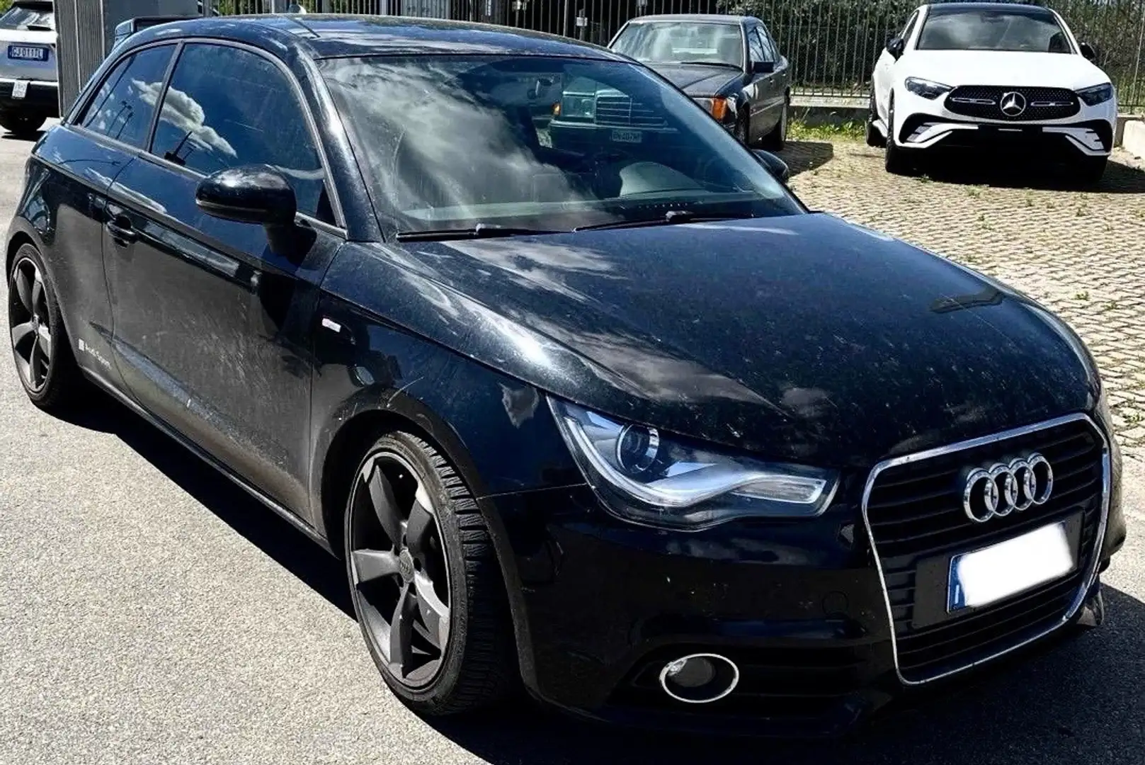 Audi A1 1.6 TDI Attraction Nero - 1