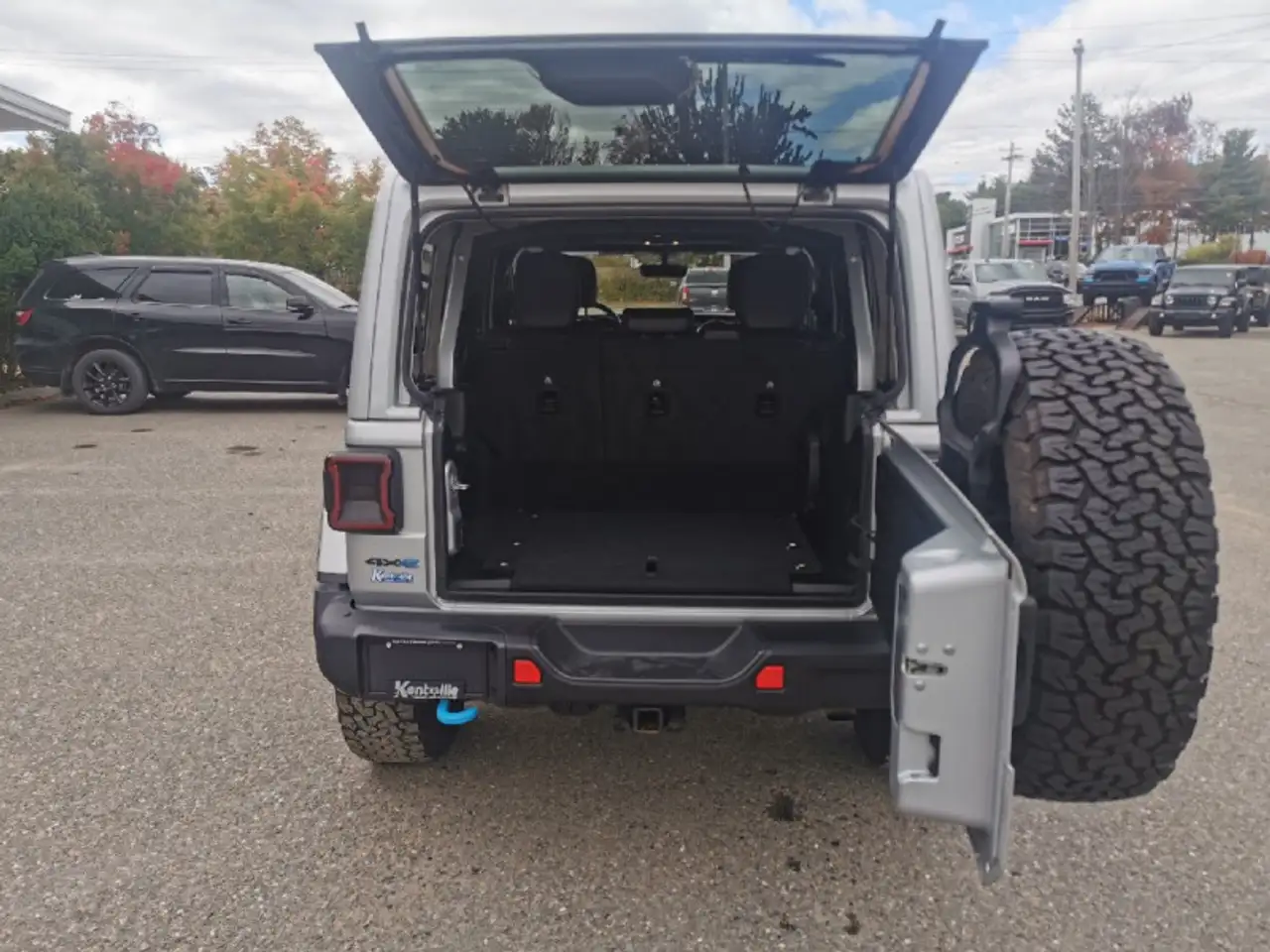 Jeep Wrangler photo Jeep Wrangler