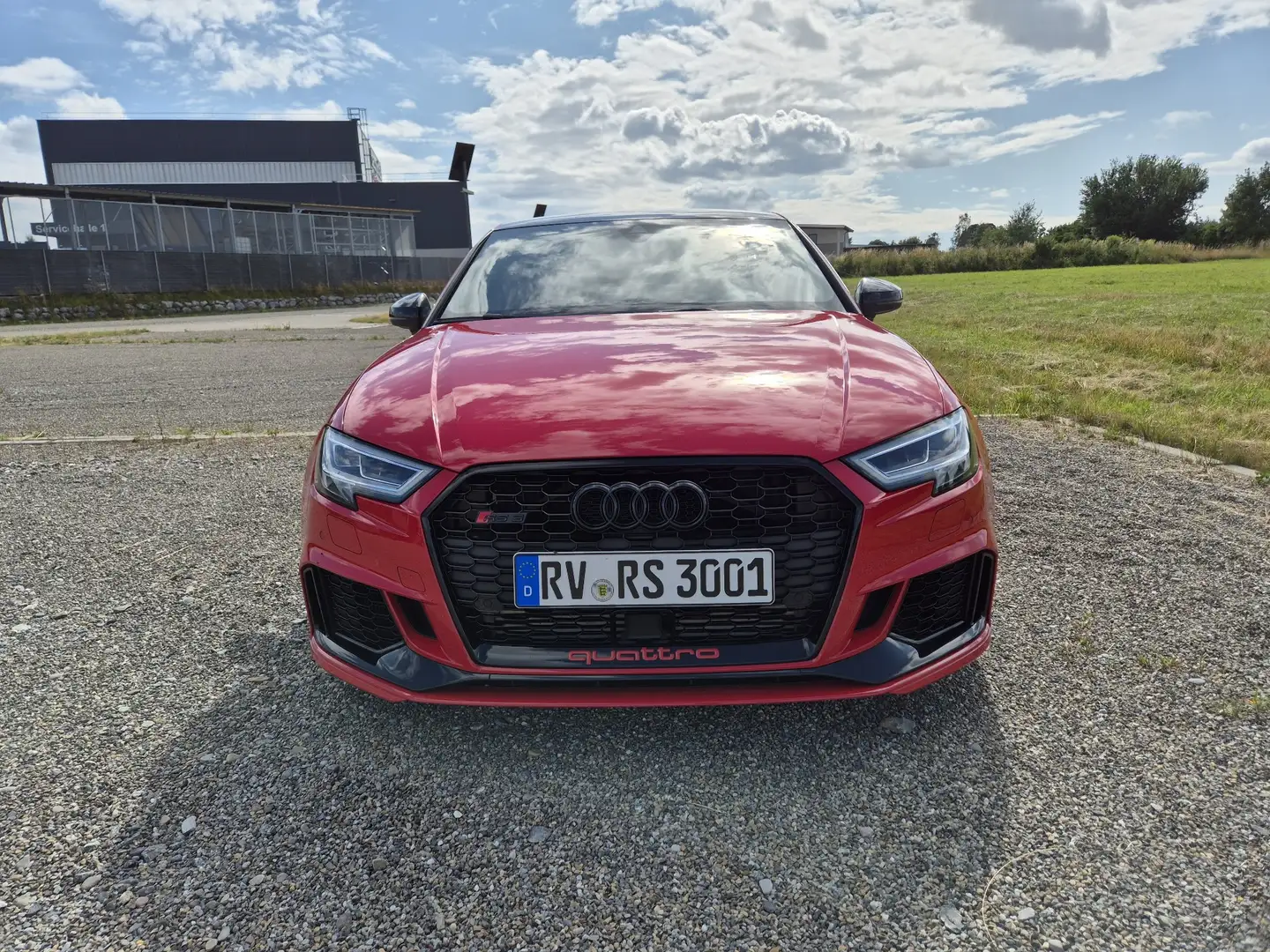 Audi RS3 Limousine S tronic - 2