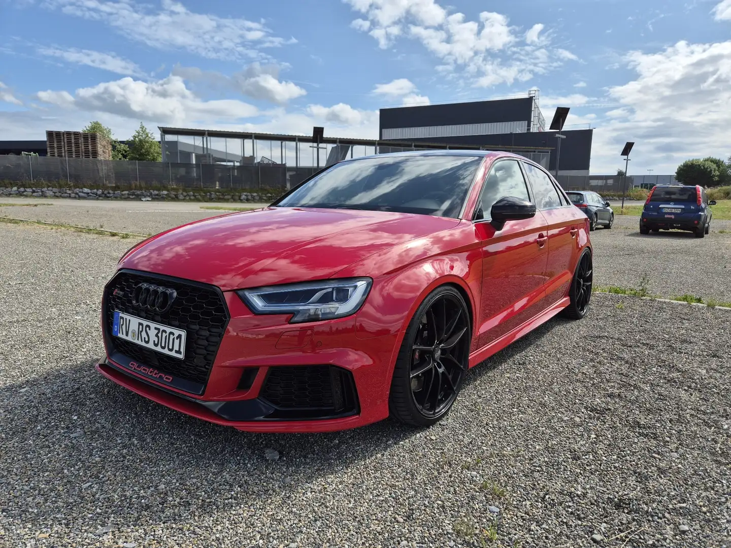 Audi RS3 Limousine S tronic - 1