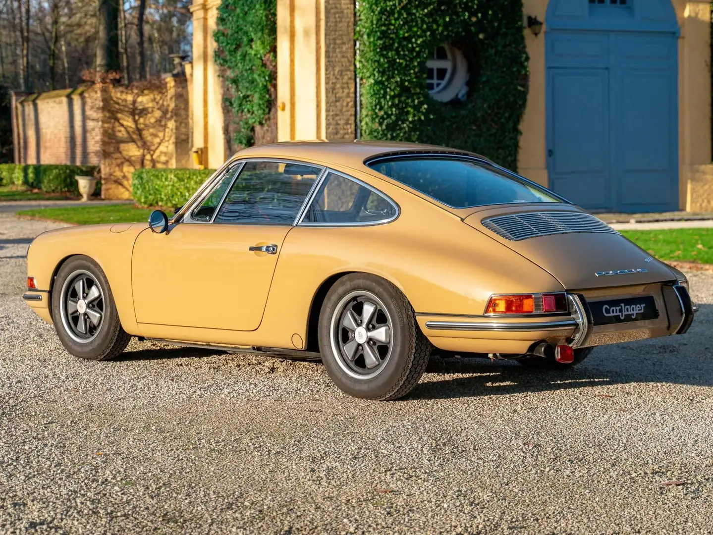Porsche 912 SWB Amarillo - 2