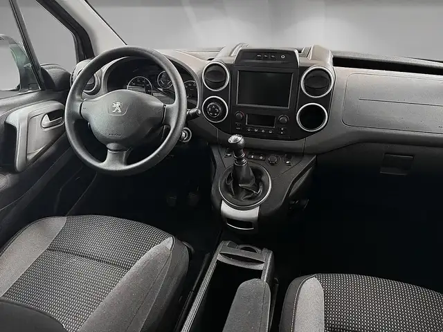 Peugeot Partner Tepee view 10