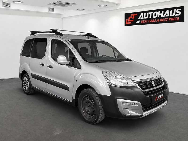 Peugeot Partner Tepee Outdoor 1,6 HDi 120 S&S | 1.BESITZ | — photo 4